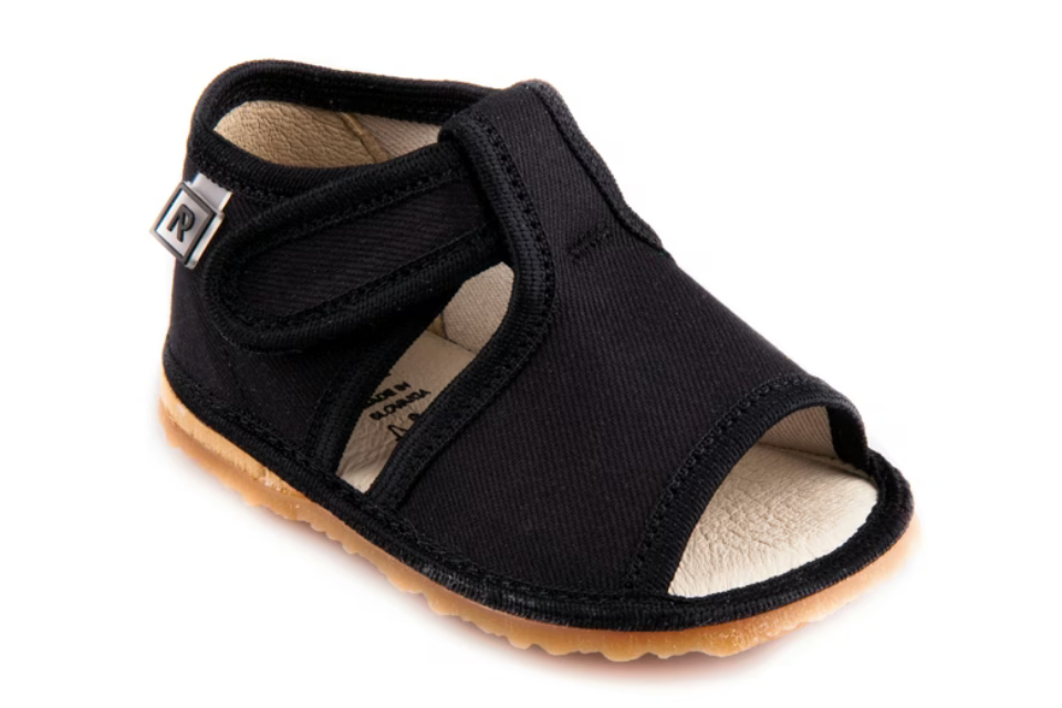 RAK papuče inovatívne čierne